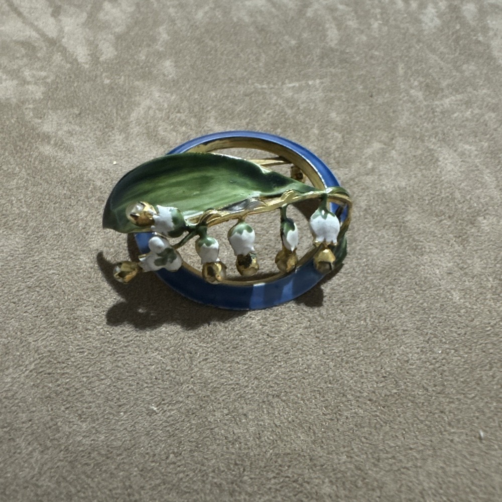 Sandor Vintage Rare Lilly Of The Valley Enamel Brooch EUC So Realistic! Signed